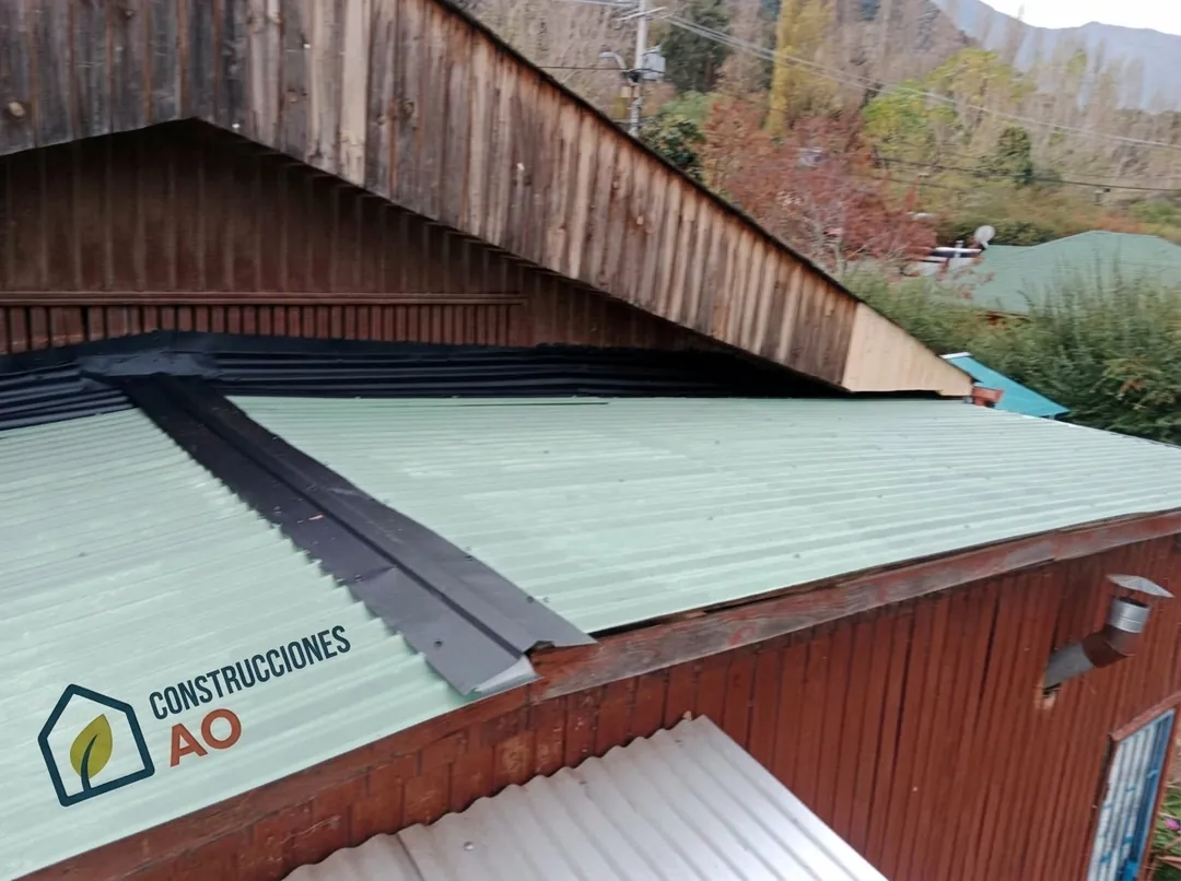 Tercera Remodelación de techumbre ejecutada por AO Construcciones en Las Vertientes, San José de Maipo